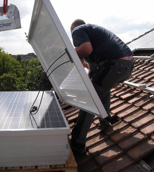 solar panels, placement, roofing-945801.jpg